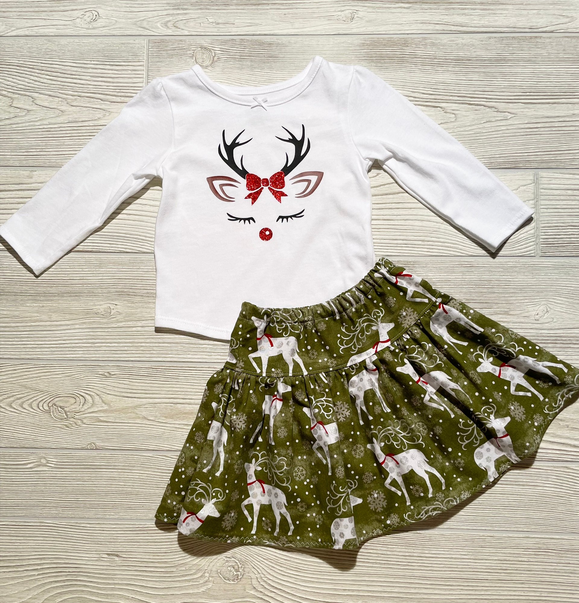 White Christmas Reindeer Skirt Set Size 12 months