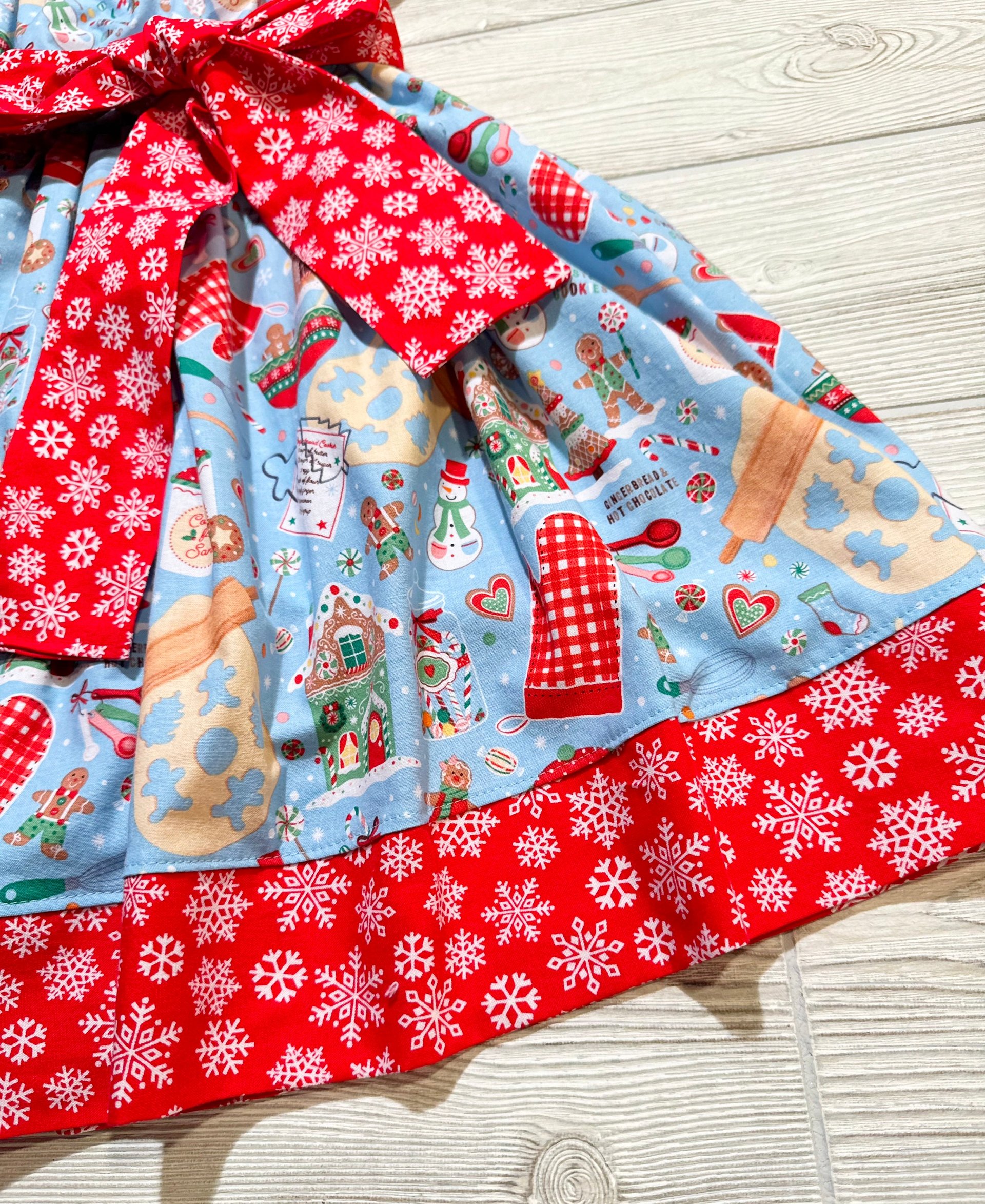 Christmas Houses,  Christmas Dress, Gingerbread House, Christmas Cookies, Size 6